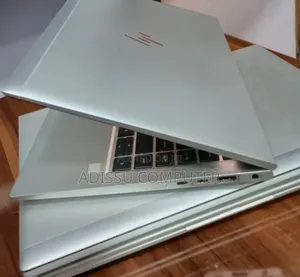 New Laptop HP EliteBook 845 G8 16GB Intel Core i7 SSD 512GB