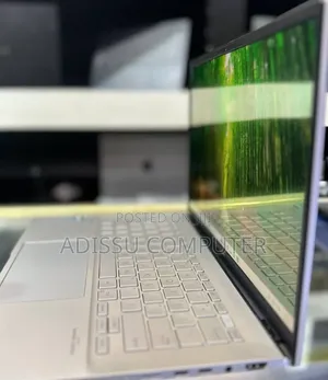 New Laptop Asus Zenbook 14 16GB Intel Core i9 SSD 512GB
