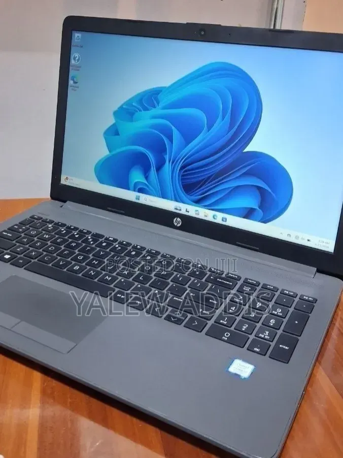 New Laptop HP Stream Notebook 8GB Intel Core i7 SSD 256GB