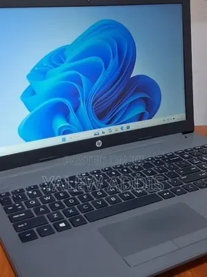 New Laptop HP Stream Notebook 8GB Intel Core i7 SSD 256GB
