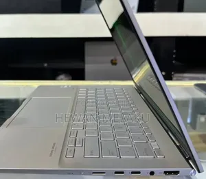 New Laptop Asus Zenbook 14 16GB Intel Core i9 SSD 512GB