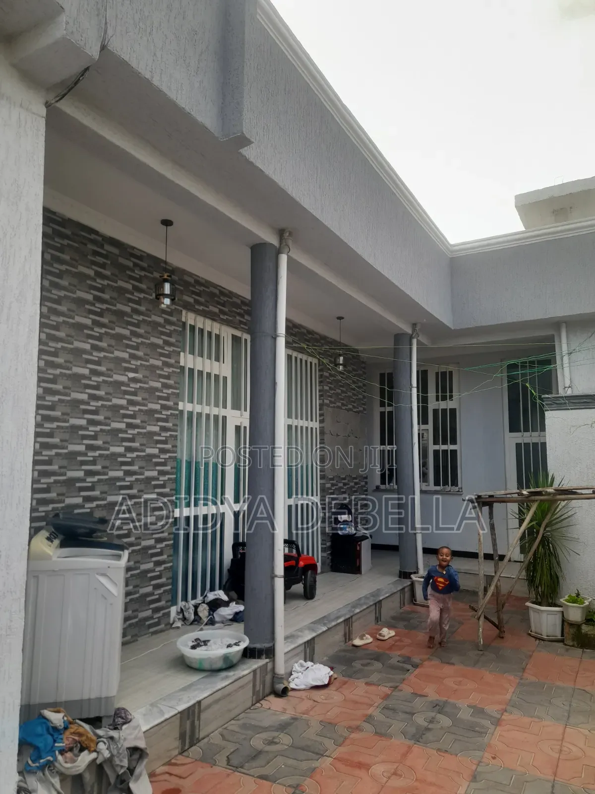 4bdrm House in Gelan, Akaky Kaliti for sale