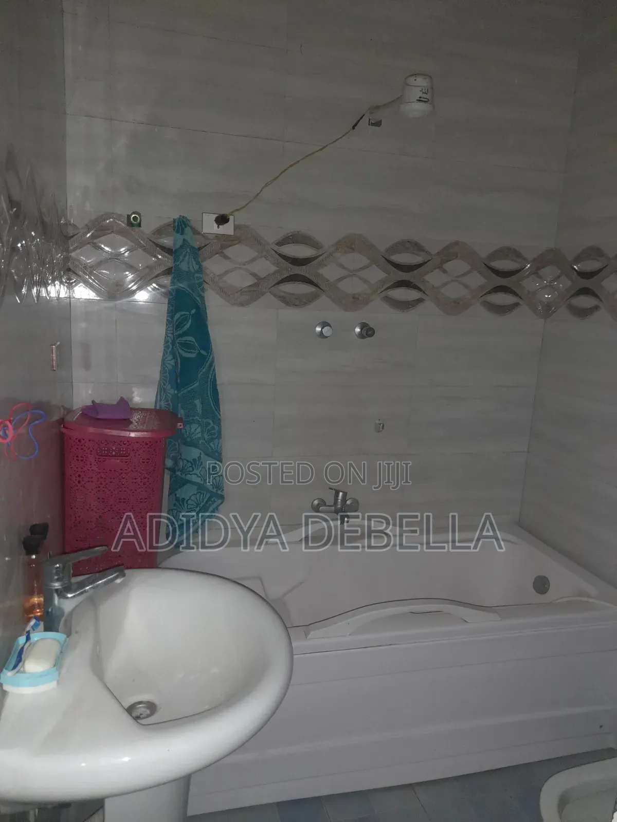 4bdrm House in Gelan, Akaky Kaliti for sale