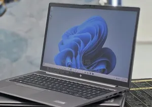 New Laptop HP ZBook 15 16GB Intel Core i5 SSD 512GB