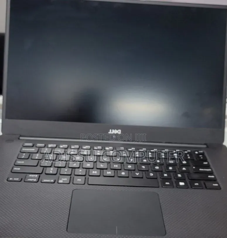 New Laptop Dell Precision 5530 16GB Intel Core i7 SSD 512GB