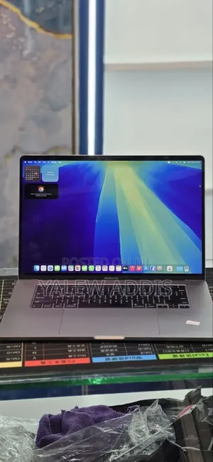 New Laptop Apple MacBook Pro 2019 16GB Intel Core i9 SSD 2T