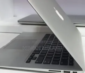 New Laptop Apple MacBook Air 2017 8GB Intel Core i7 SSD 128GB