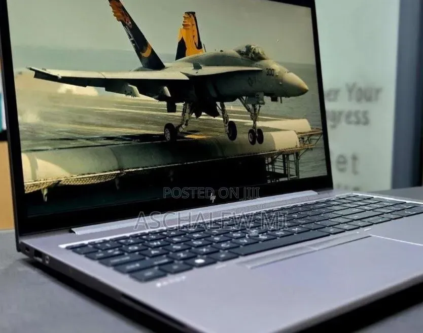 New Laptop HP ZBook 14 16GB Intel Core i5 SSD 512GB