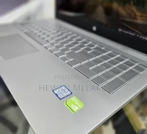 New Laptop HP Pavilion 15 8GB Intel Core i5 HDD 1T