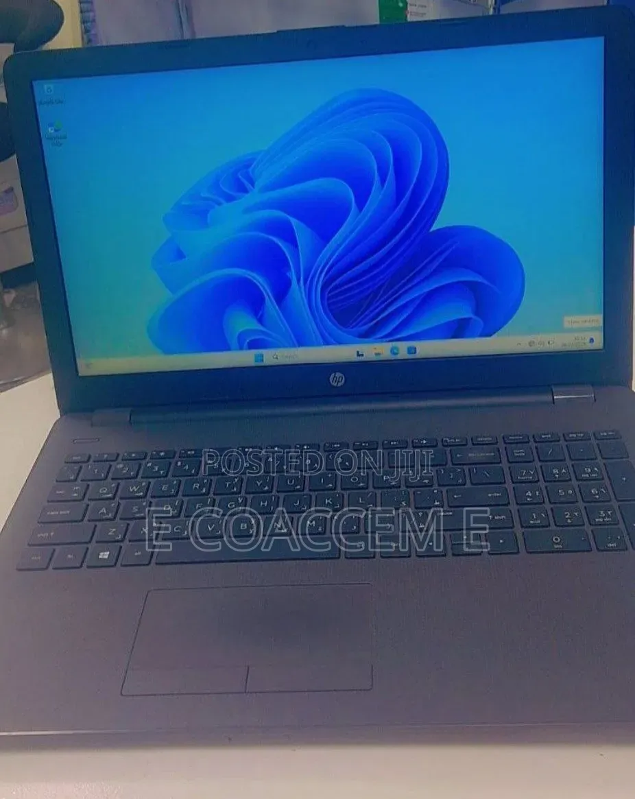 New Laptop HP Stream Notebook 4GB Intel Core i3 HDD 500GB