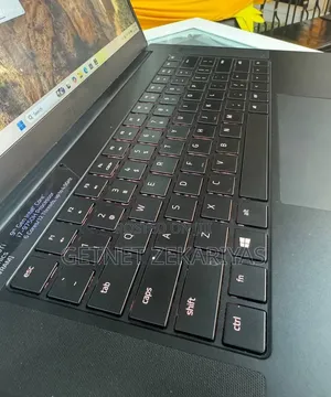New Laptop Razer Blade 16GB Intel Core i7 SSD 512GB