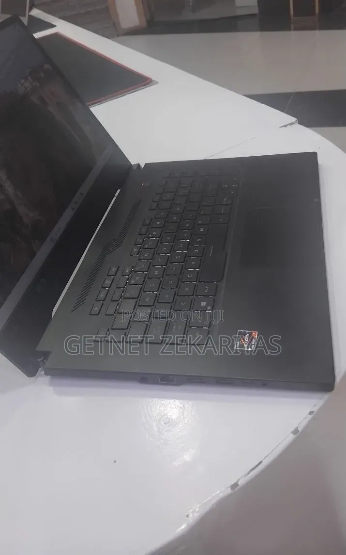 New Laptop Asus ROG Zephyrus G15 16GB AMD Ryzen 7 SSD 512GB