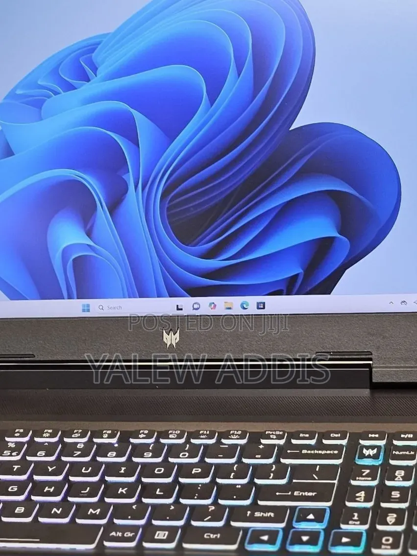 New Laptop Acer Predator Helios Neo 16 16GB Intel Core i9 SSD 1T