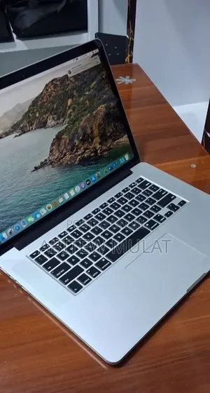 New Laptop Apple MacBook Pro 2014 16GB Intel Core i7 SSD 256GB
