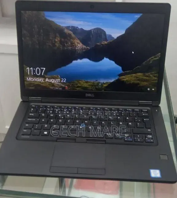 New Laptop Dell Latitude 5310 8GB Intel Core i5 SSD 256GB