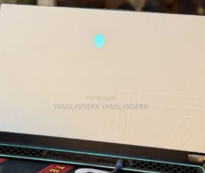 New Laptop Alienware M17x R2 16GB Intel Core i7 SSD 512GB