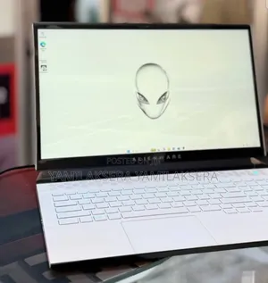 New Laptop Alienware M17x R2 16GB Intel Core i7 SSD 512GB