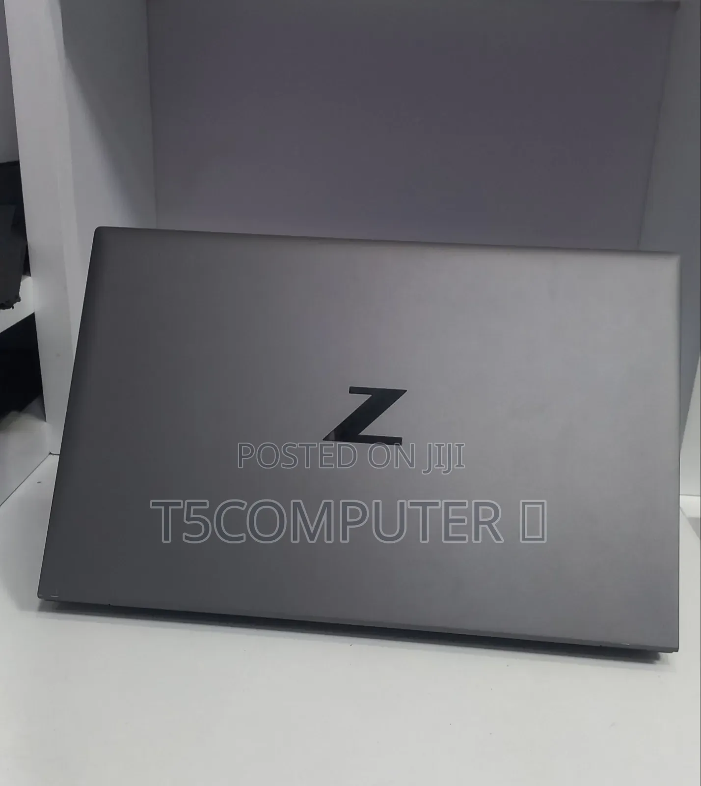 New Laptop HP ZBook Studio G8 16GB Intel Core i7 SSD 512GB