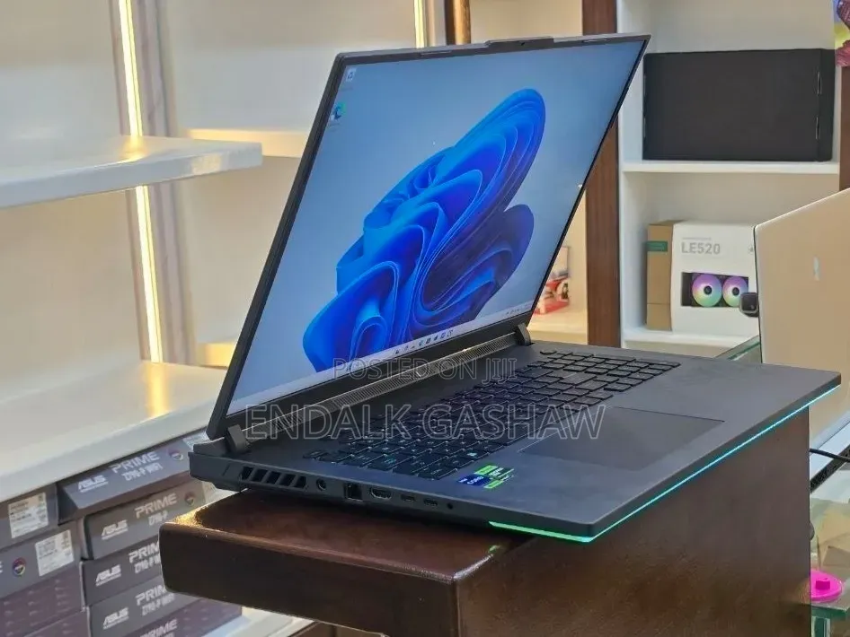 New Laptop Asus ROG Strix G16 G614 16GB Intel Core i9 SSD 1T