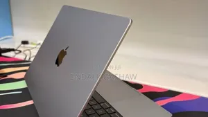 New Laptop Apple MacBook Pro 2023 M3 8GB Apple M3 SSD 512GB