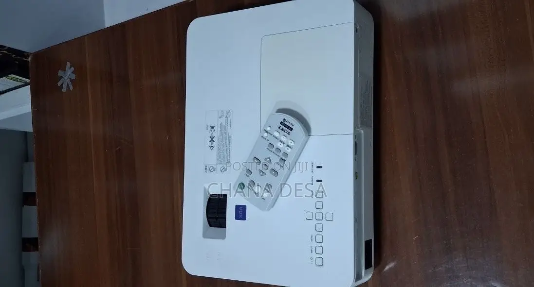 Sony VPL-Dx220