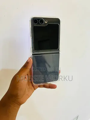New Samsung Galaxy Z Flip 5 256 GB Black