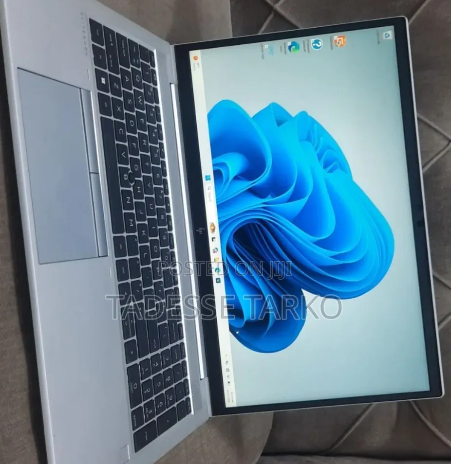 New Laptop HP EliteBook 850 G8 16GB Intel Core i7 SSD 512GB
