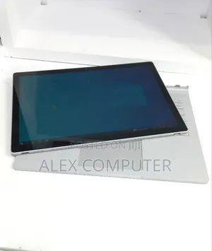 New Laptop Microsoft Surface Book 2 16GB Intel Core i7 SSD 512GB