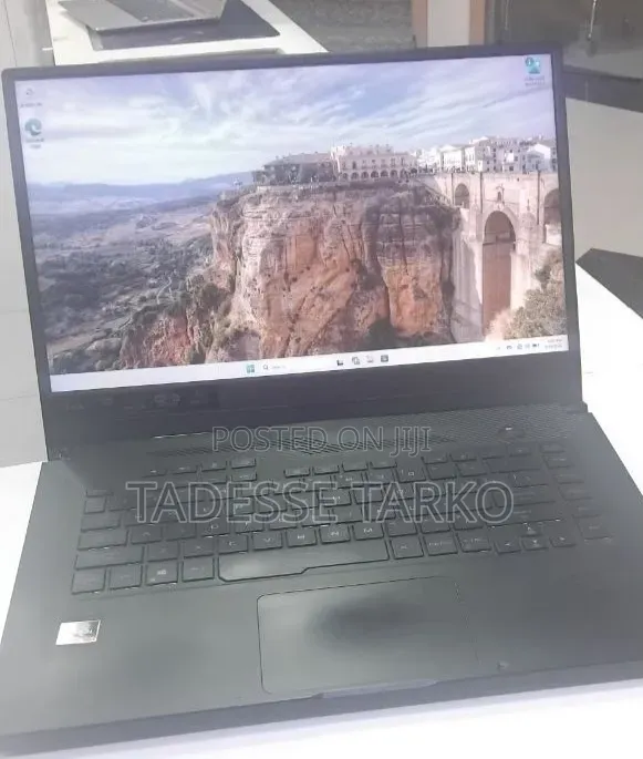 New Laptop Asus ROG Zephyrus G15 16GB AMD Ryzen 7 SSD 512GB