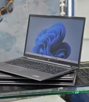 New Laptop HP ZBook Fury 15 G8 16GB Intel Core i5 SSD 512GB