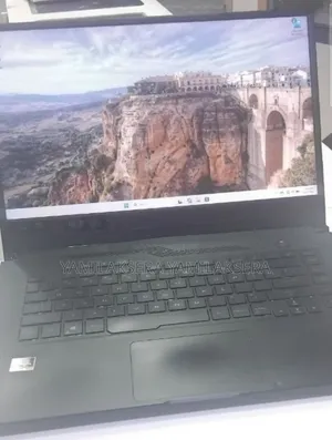 New Laptop Asus ROG Zephyrus G15 16GB Intel Core i7 SSD 512GB