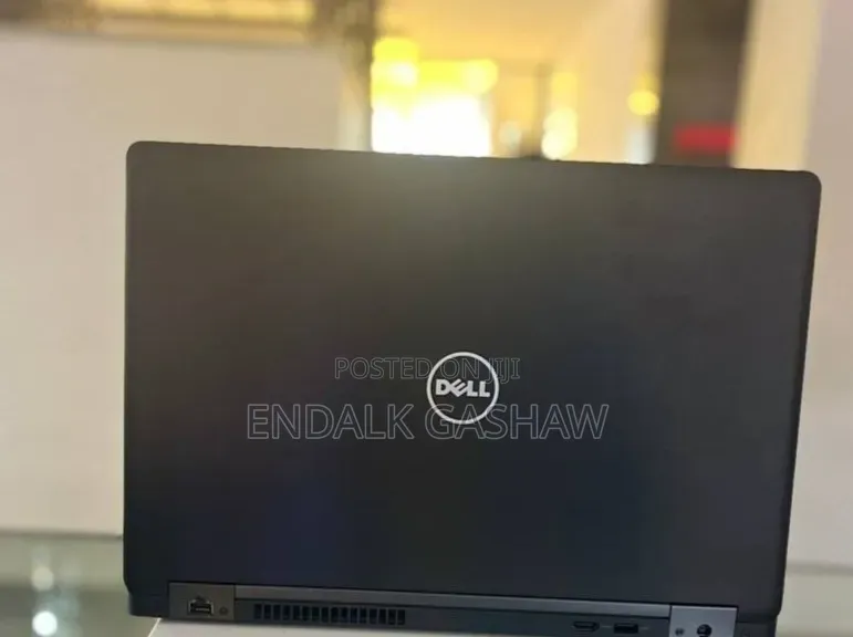 New Laptop Dell Latitude 5580 16GB Intel Core i5 SSD 512GB