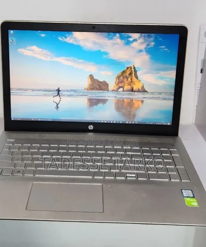 New Laptop HP Pavilion 15 8GB Intel Core i5 HDD 1T
