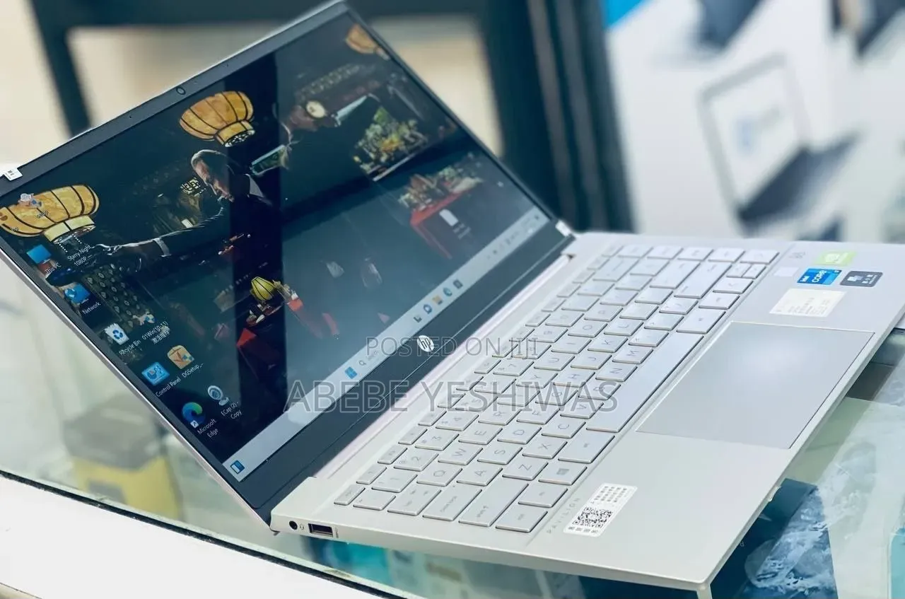 New Laptop HP Pavilion 15 16GB Intel Core i7 SSD 512GB