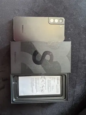 New Samsung Galaxy S22+ 5G 256 GB Black