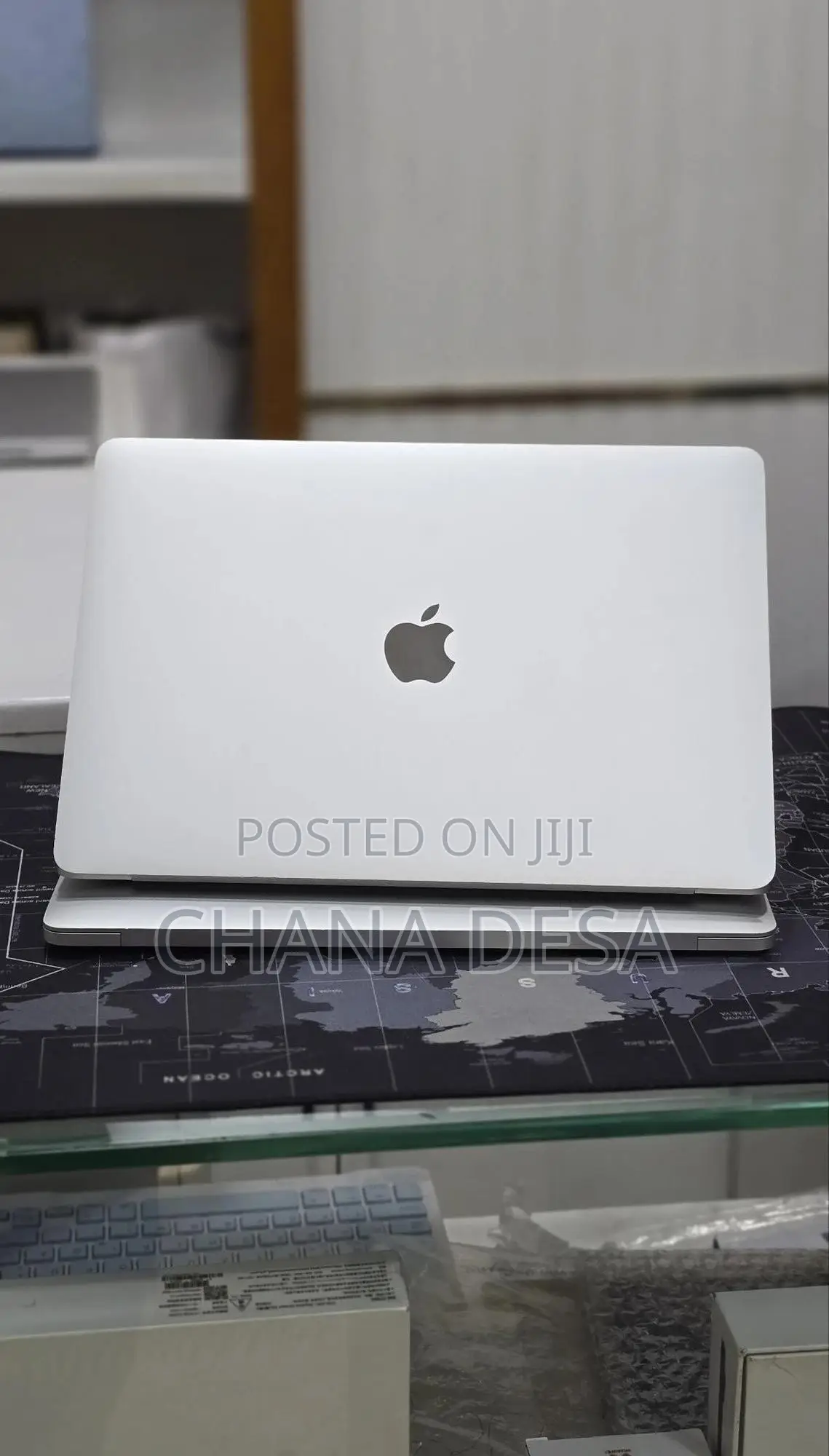 New Laptop Apple MacBook Pro 2020 32GB Intel Core i7 SSD 512GB