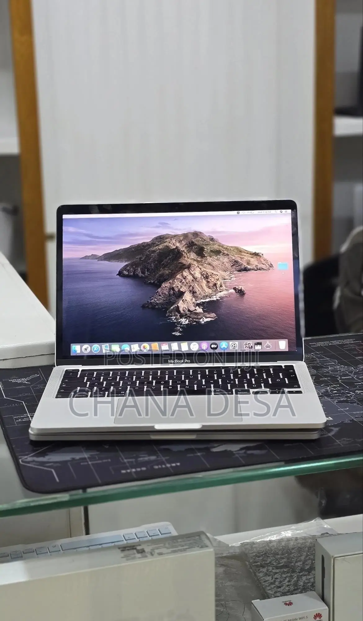 New Laptop Apple MacBook Pro 2020 32GB Intel Core i7 SSD 512GB