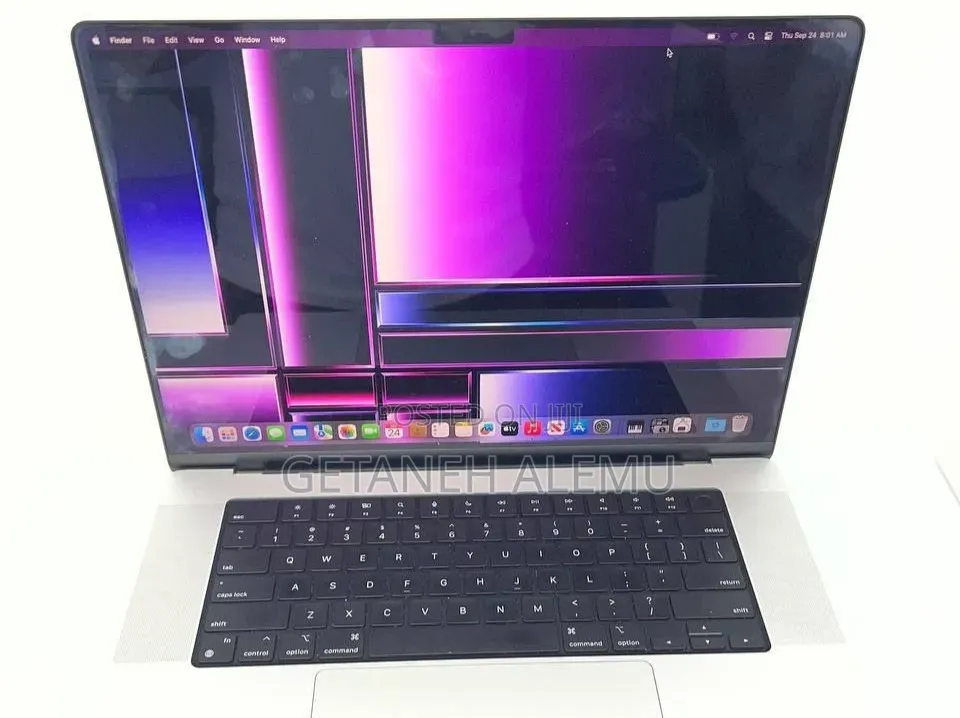 New Laptop Apple MacBook Pro 2021 M1 16GB Intel Core i7 SSD 512GB