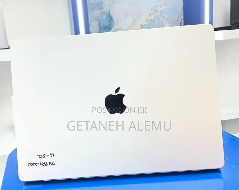 New Laptop Apple MacBook Pro 2021 M1 16GB Intel Core i7 SSD 512GB