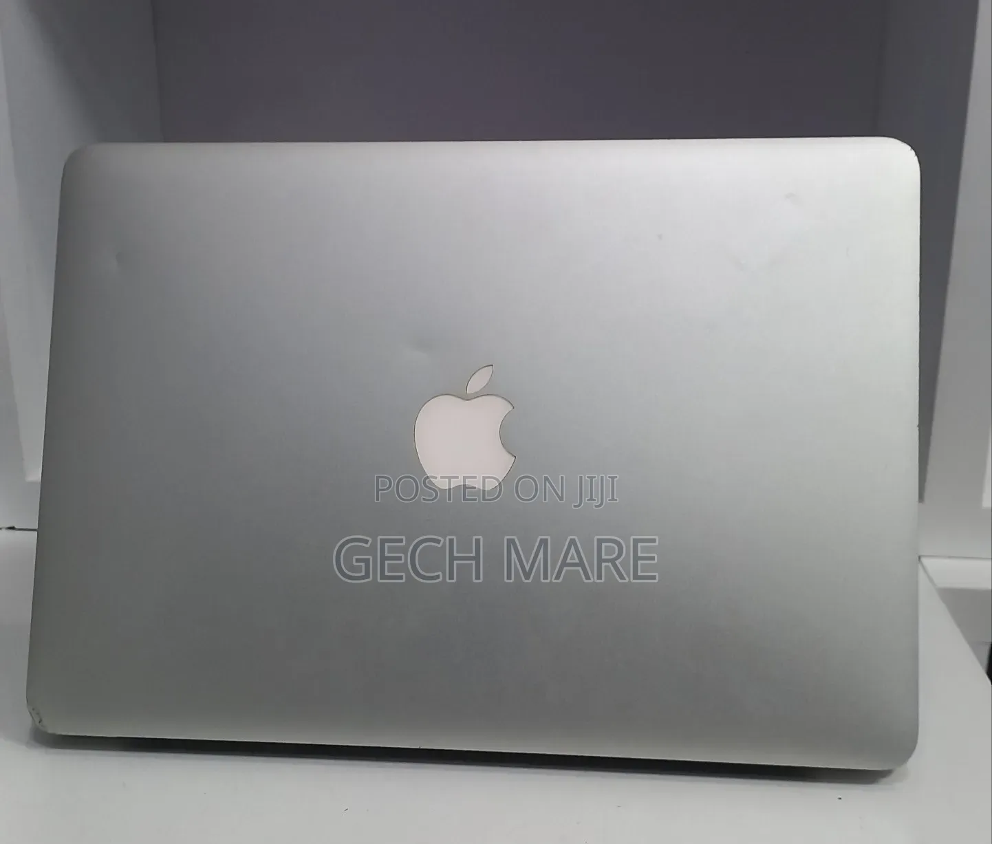 New Laptop Apple MacBook Air 2017 8GB Intel Core i7 SSD 128GB
