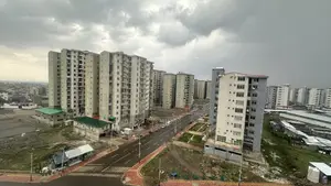 2bdrm Condo in አያት ቦሌ በሻሌ 40/60, Bole for sale