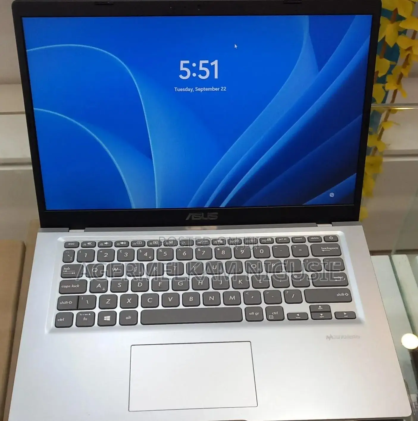 New Laptop Asus Vivobook 15 8GB Intel Core i5 SSD 512GB