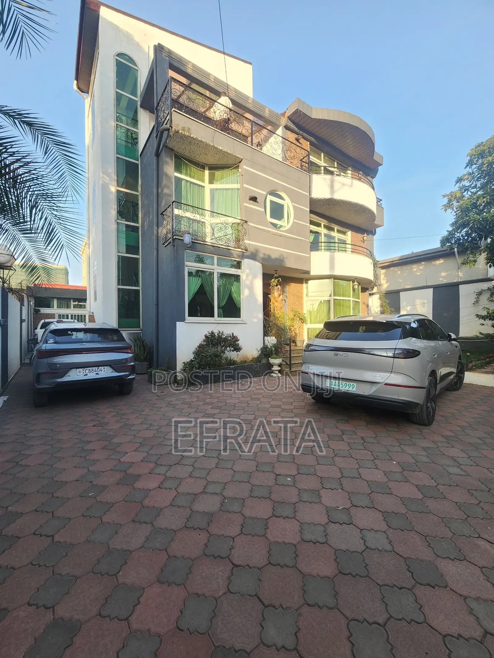 6bdrm House in Bole for rent