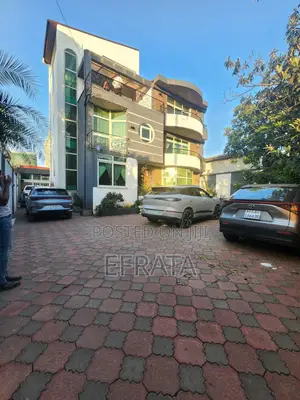 6bdrm House in Bole for rent