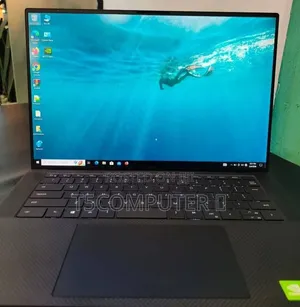 New Laptop Dell Precision 5550 16GB Intel Core i7 SSD 512GB