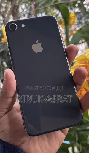 Apple iPhone 8 64 GB Black