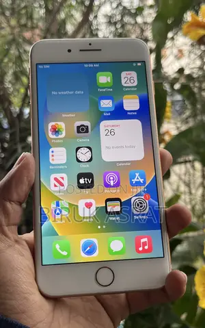 Apple iPhone 8 Plus 64 GB Gold