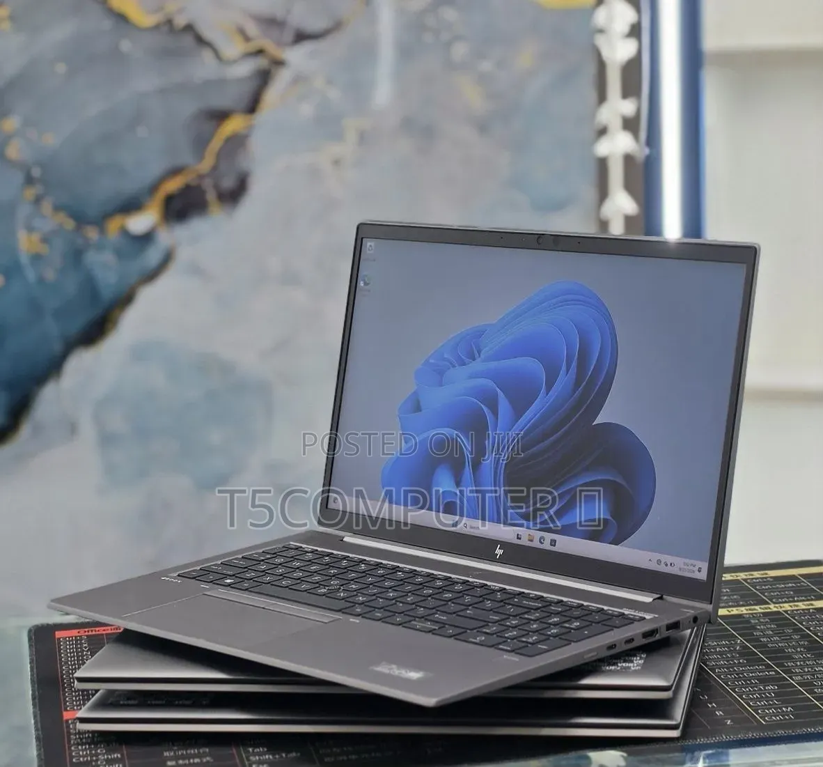 New Laptop HP ZBook Studio G8 16GB Intel Core i5 SSD 512GB