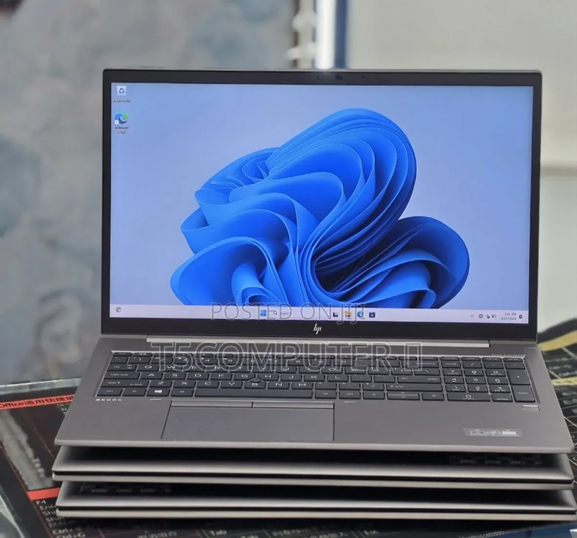 New Laptop HP ZBook Studio G8 16GB Intel Core i5 SSD 512GB