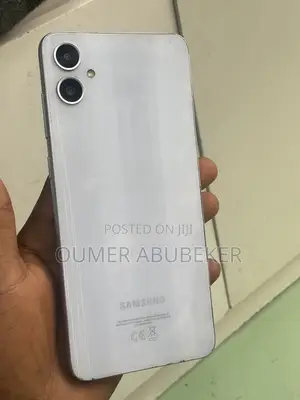 Samsung Galaxy A05 64 GB White